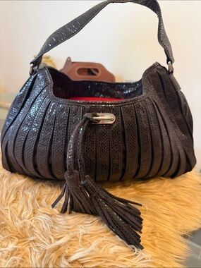 Naturalize purse